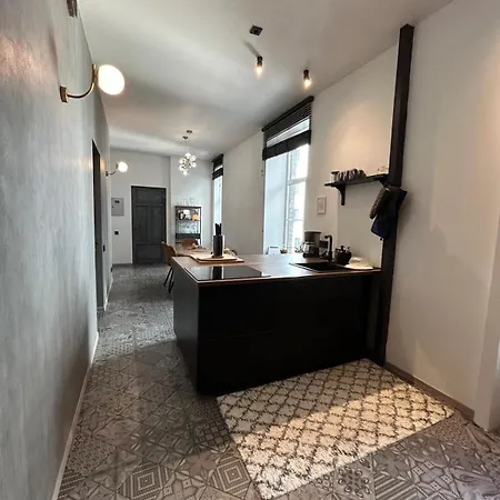 Apartman Ebu 3 *